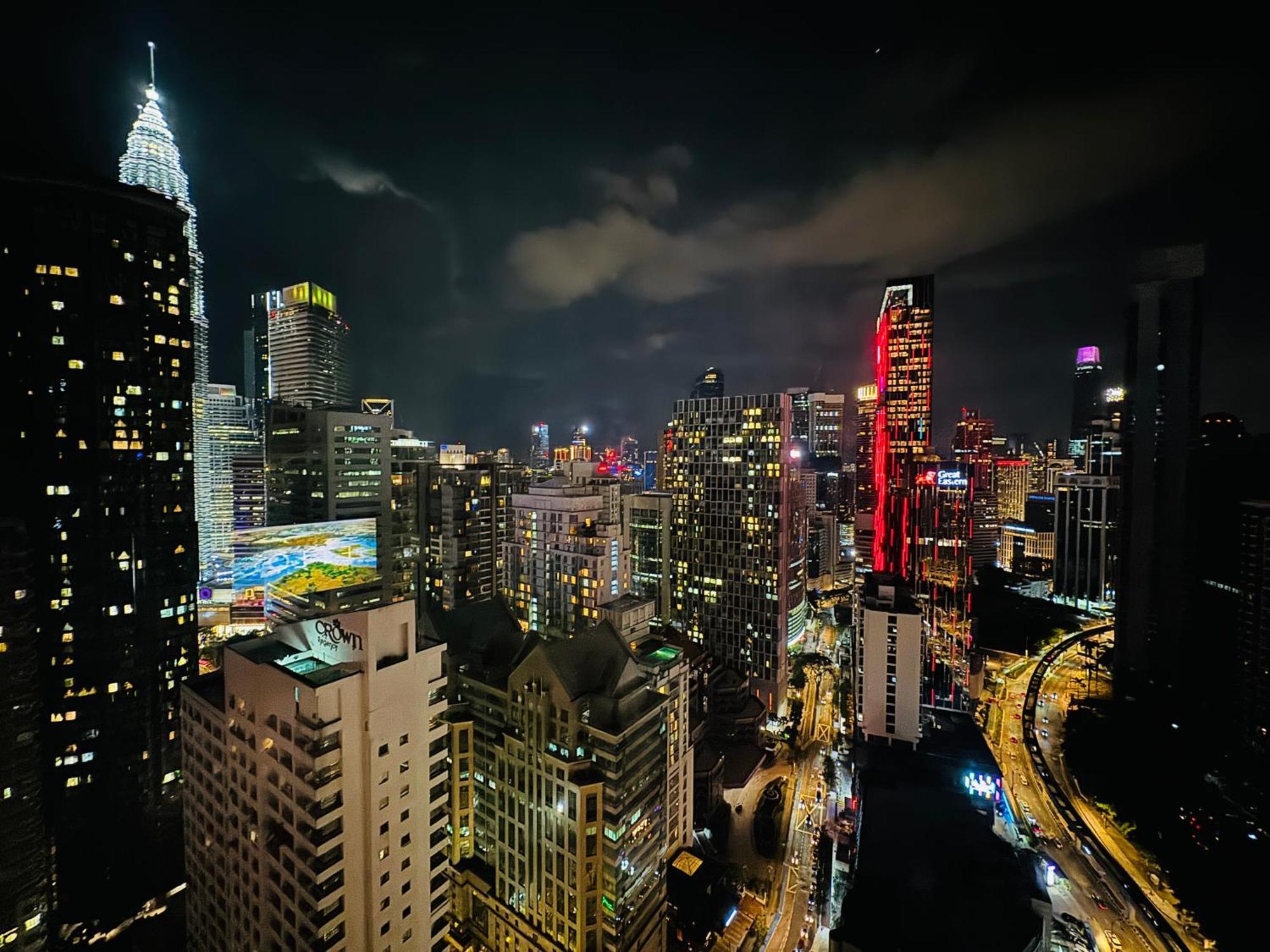 Vortex Suites Klcc 2Bedroom & 3Bedroom Apartment Kuala Lumpur Luaran gambar
